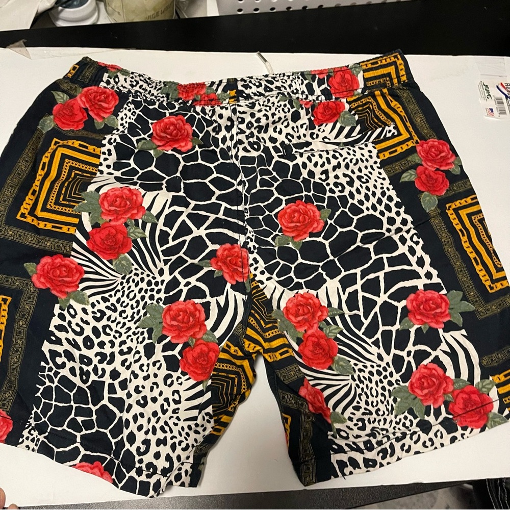 Forever 21 mens shorts - Picture 3 of 6